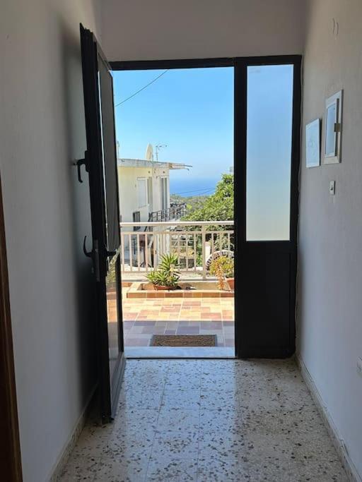 Maison Authentique Avec Grande Terrasse *