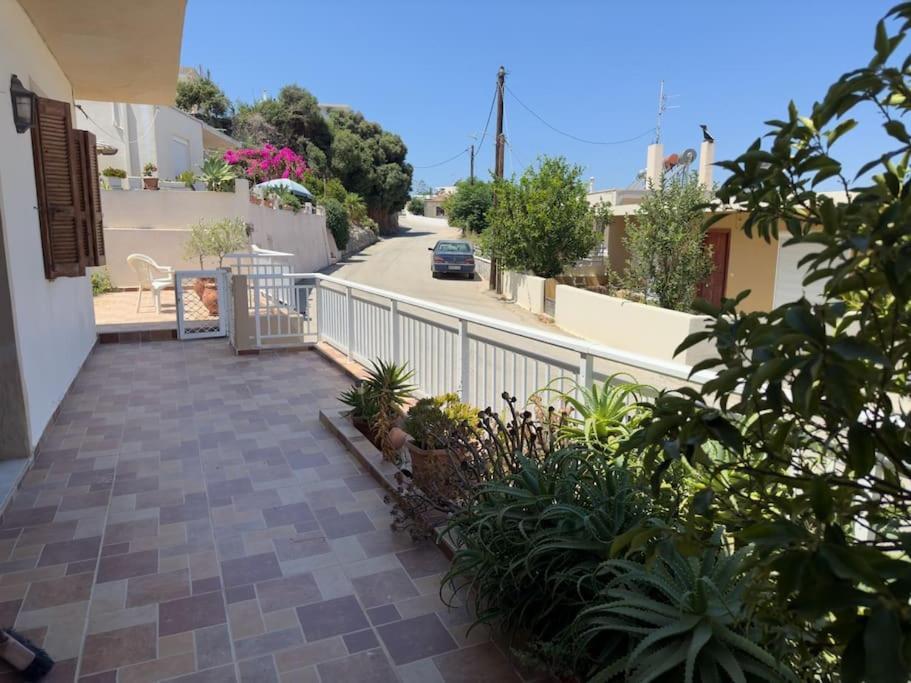 Maison Authentique Avec Grande Terrasse Ferienhaus